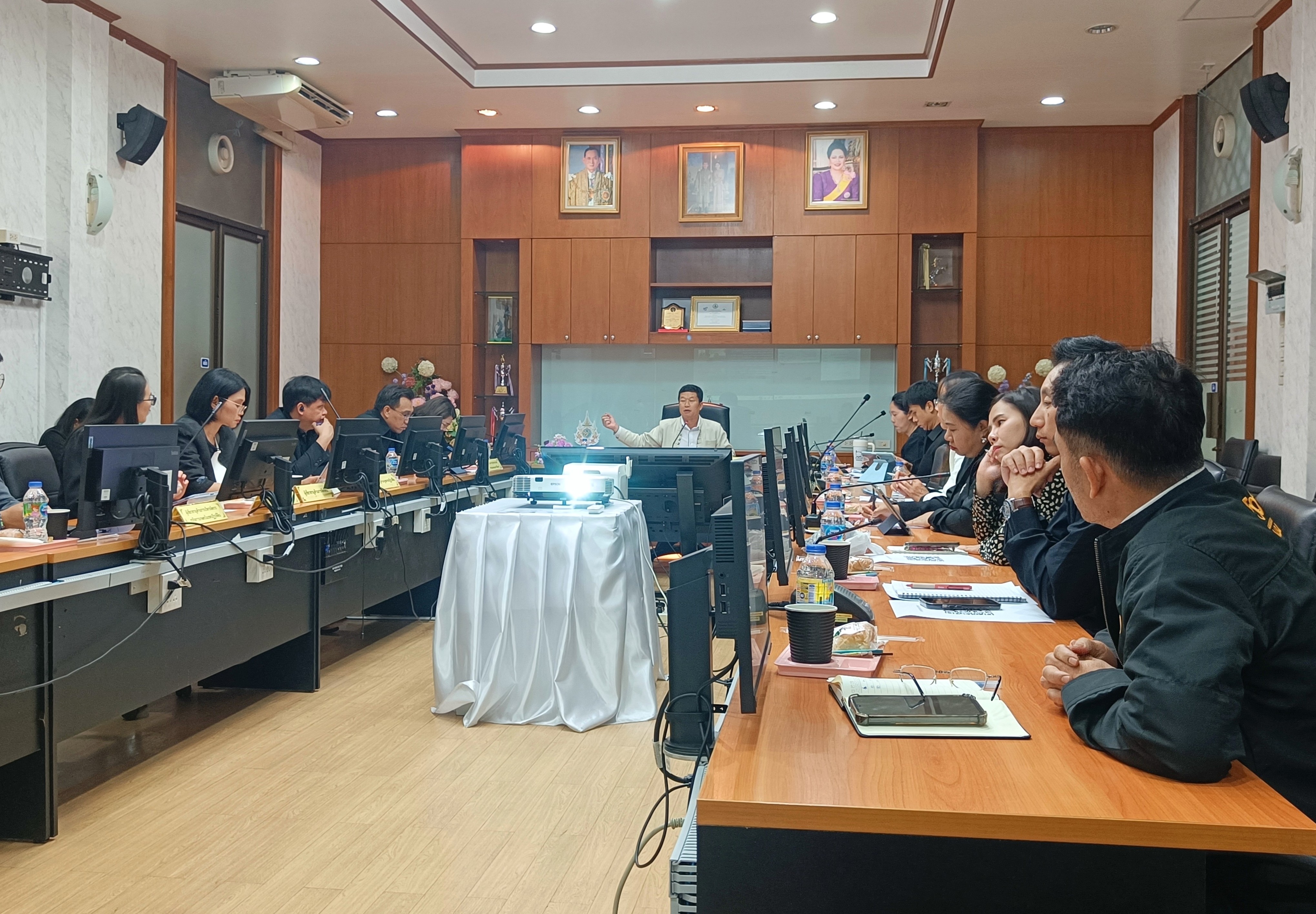 title - ประชุมคณะทำงานพัฒนากระบวนการทำงานเพื่อรองรับการปฏิบัติงานด้วยระบบเทคโนโลยีดิจิทัล ของสำนักงานการปฏิรูปที่ดินเพื่อเกษตรกรรม (ส.ป.ก.) ครั้งที่ 1/2568 